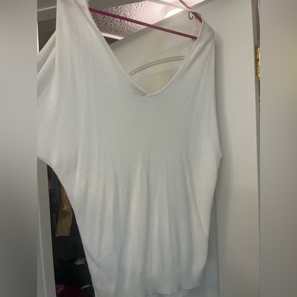 Beautiful Express sweater - Picture 2 of 5